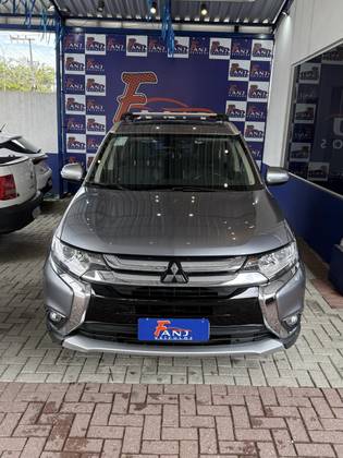 MITSUBISHI OUTLANDER 2.0 COMFORT 16V GASOLINA 4P AUTOMÁTICO